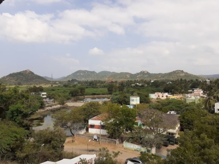 Vallam Cave Temple-4
